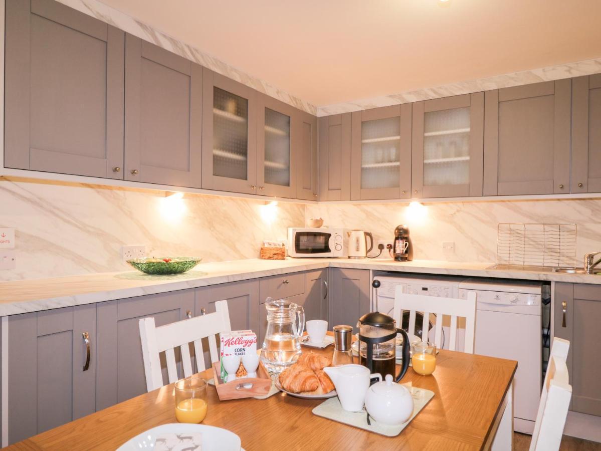 Stonywood Cottage Drumnadrochit Buitenkant foto